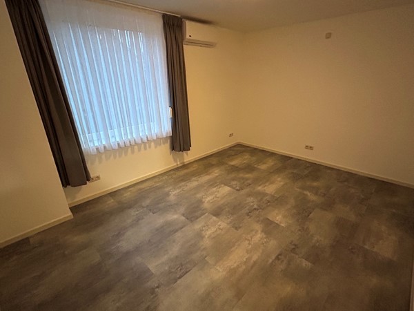 President Kennedystraat 58020.JPG